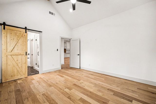 1931 Muncie Avenue, Dallas, TX 75212