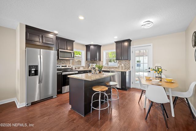 3544 COLLEGE Place, Jacksonville, FL 32205