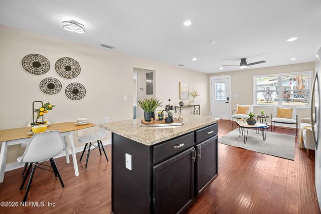 3544 COLLEGE Place, Jacksonville, FL 32205