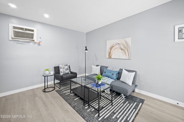 3544 COLLEGE Place, Jacksonville, FL 32205