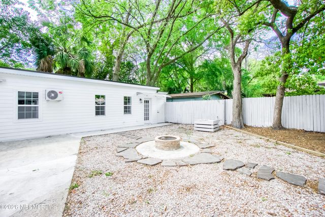 3544 COLLEGE Place, Jacksonville, FL 32205