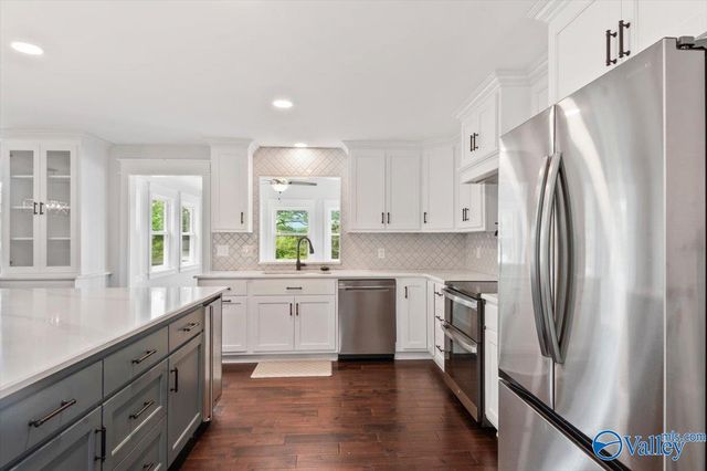 919 Brentwood Drive NE, Cullman, AL 35055