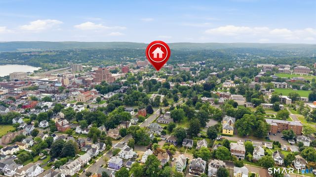 201 College Street 22, Middletown, CT 06457