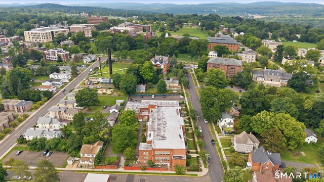 201 College Street 22, Middletown, CT 06457