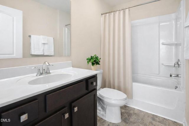 630 Grand Central Station, Apex, NC 27502