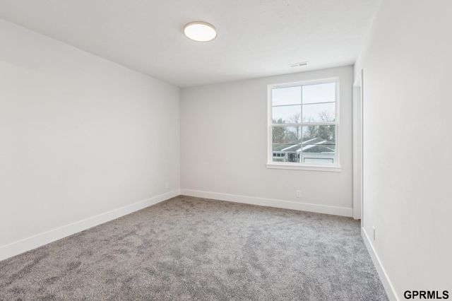 17012 Abigail Street, Bennington, NE 68007