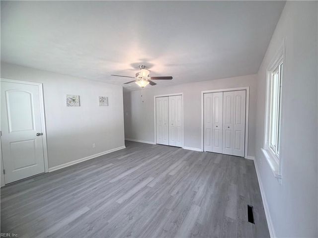 10 C C Spaulding DR, Hampton, VA 23666