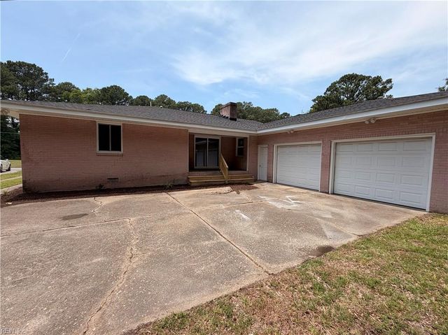 10 C C Spaulding DR, Hampton, VA 23666