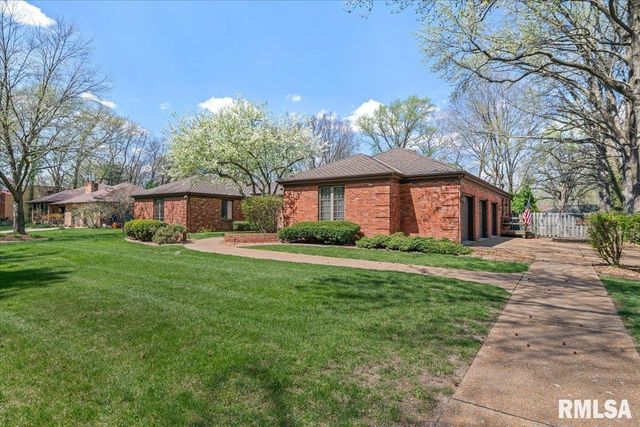 2223 CARDINAL Drive, Springfield, IL 62704