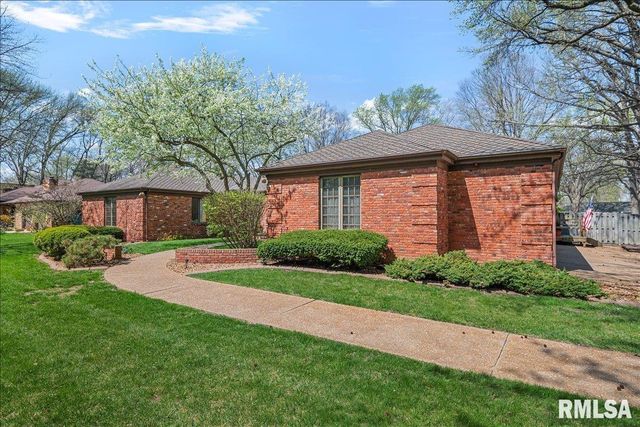 2223 CARDINAL Drive, Springfield, IL 62704