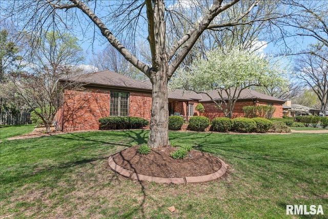 2223 CARDINAL Drive, Springfield, IL 62704