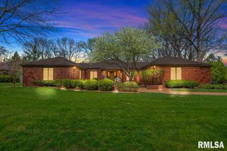 2223 CARDINAL Drive, Springfield, IL 62704