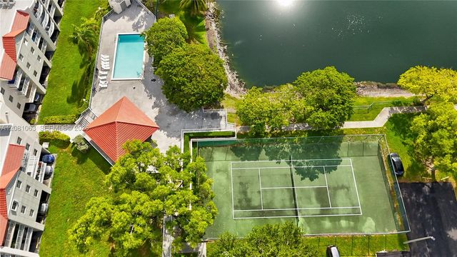 8260 SW 210th Street 308, Cutler Bay, FL 33189