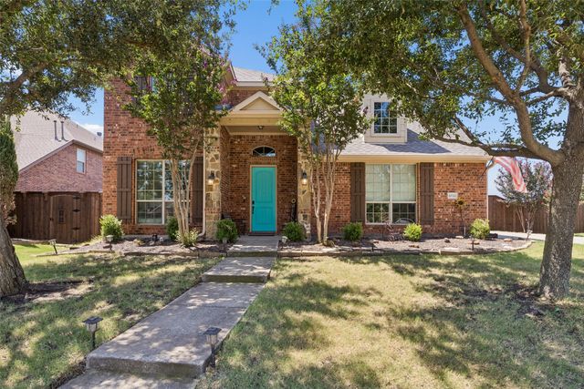 5732 Chateau Drive, Sachse, TX 75048