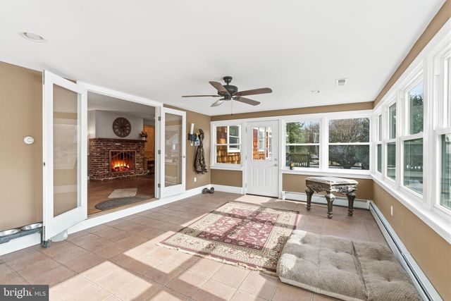 682 WHIRLAWAY DR, Warminster, PA 18974