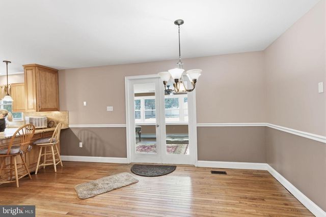 682 WHIRLAWAY DR, Warminster, PA 18974