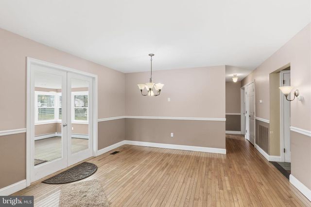 682 WHIRLAWAY DR, Warminster, PA 18974