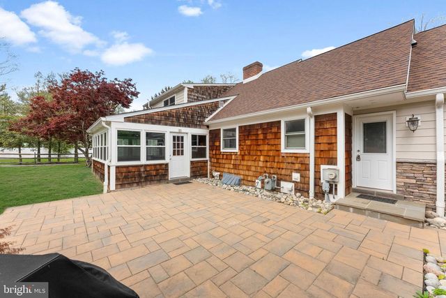 682 WHIRLAWAY DR, Warminster, PA 18974