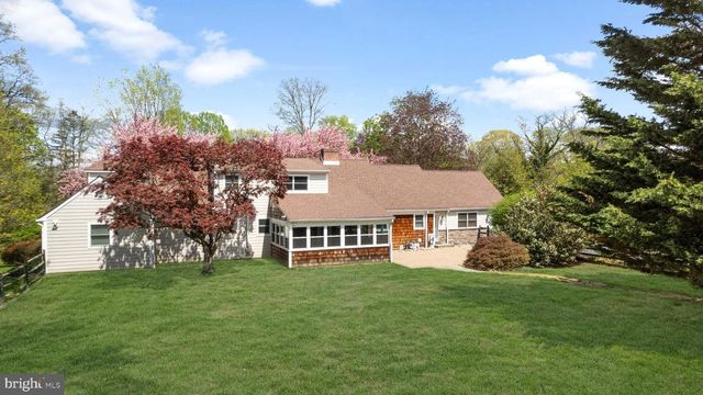 682 WHIRLAWAY DR, Warminster, PA 18974