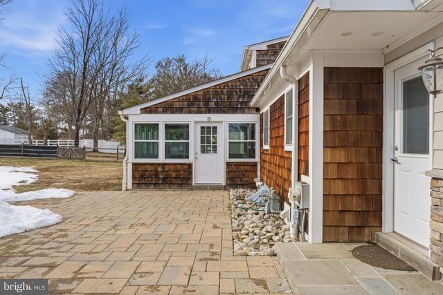 682 WHIRLAWAY DR, Warminster, PA 18974