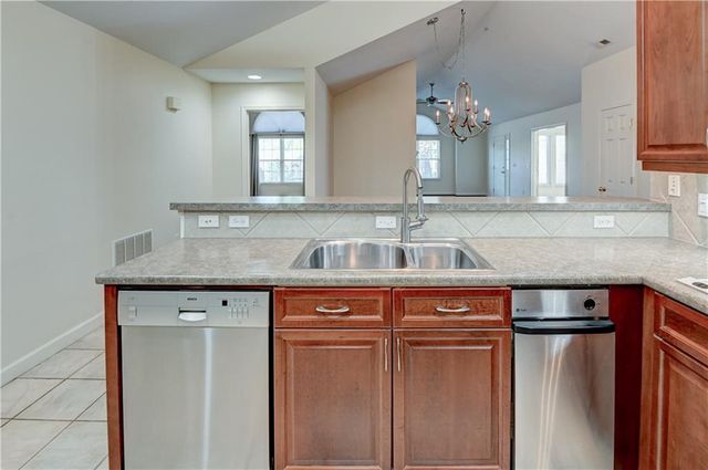 23113 W 71st Terrace, Shawnee, KS 66227