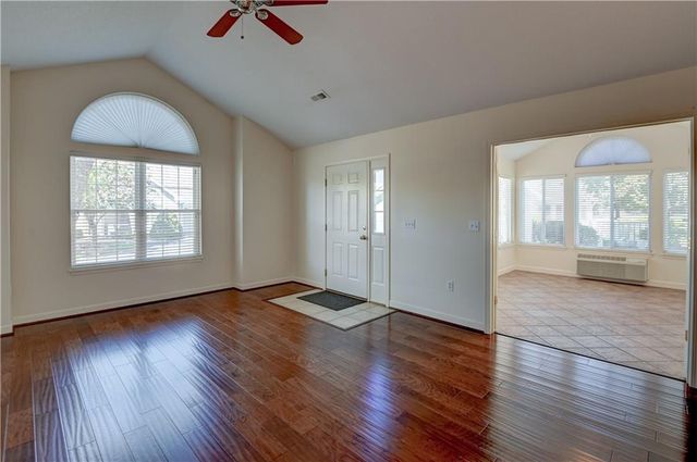 23113 W 71st Terrace, Shawnee, KS 66227