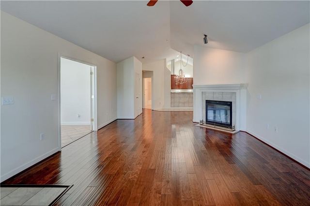 23113 W 71st Terrace, Shawnee, KS 66227