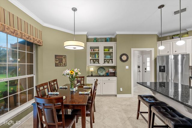 9408 Prestonwood, Shreveport, LA 71115