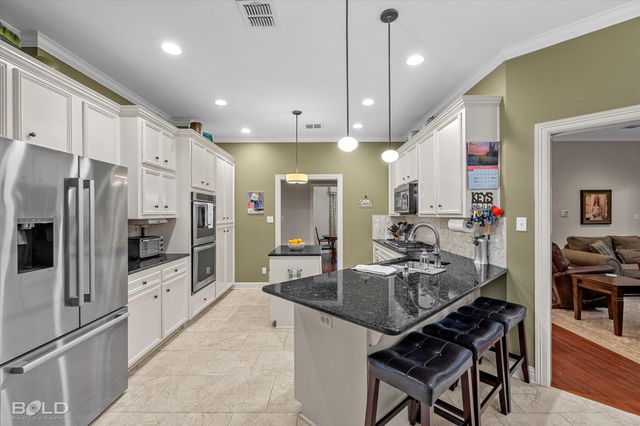 9408 Prestonwood, Shreveport, LA 71115