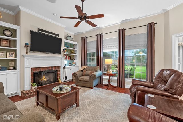 9408 Prestonwood, Shreveport, LA 71115