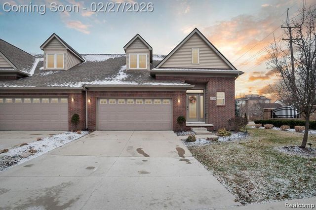 42384 GATEWAY Drive, Plymouth Charter Township, MI 48170