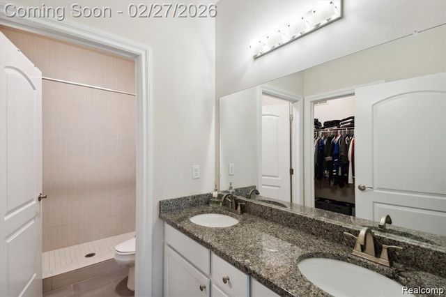 42384 GATEWAY Drive, Plymouth Charter Township, MI 48170