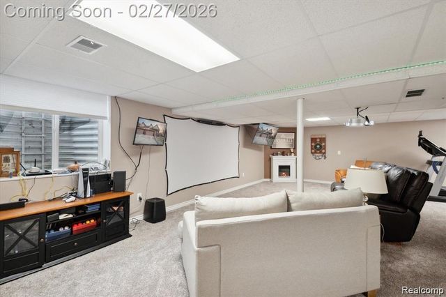 42384 GATEWAY Drive, Plymouth Charter Township, MI 48170