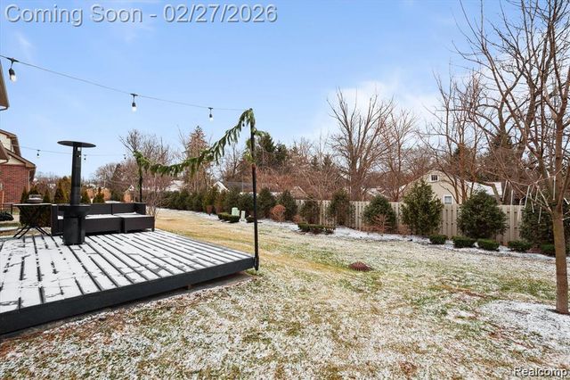 42384 GATEWAY Drive, Plymouth Charter Township, MI 48170