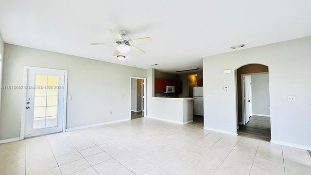 124 SW Peacock Blvd 13203, Port St. Lucie, FL 34986