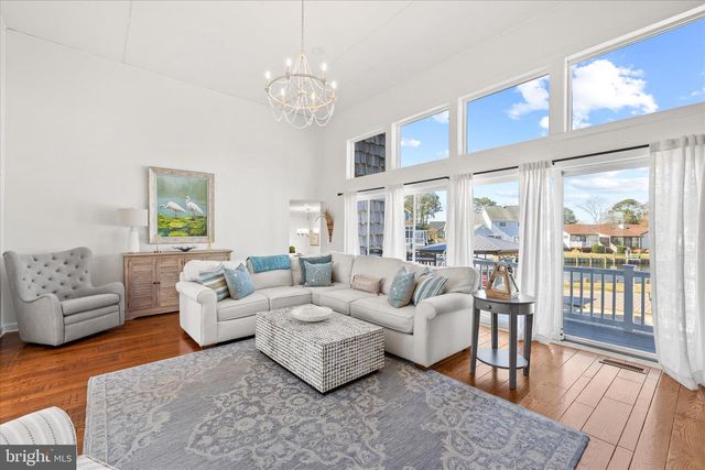 18 MALLARD DR E, Ocean Pines, MD 21811