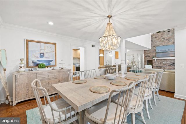 18 MALLARD DR E, Ocean Pines, MD 21811