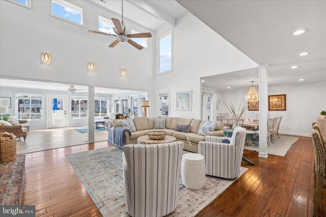 18 MALLARD DR E, Ocean Pines, MD 21811