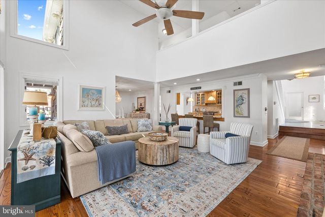 18 MALLARD DR E, Ocean Pines, MD 21811