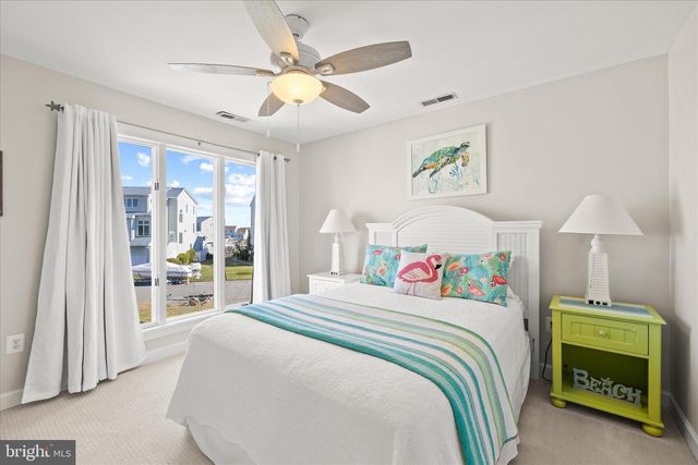 18 MALLARD DR E, Ocean Pines, MD 21811