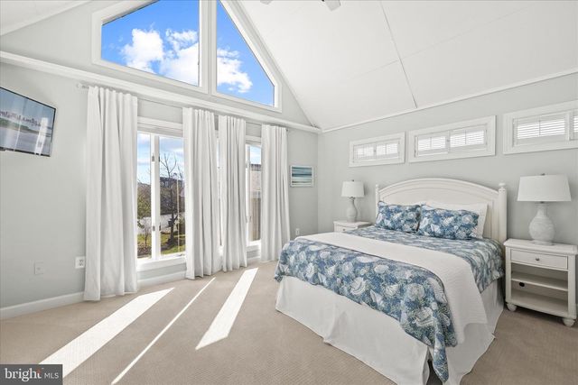 18 MALLARD DR E, Ocean Pines, MD 21811