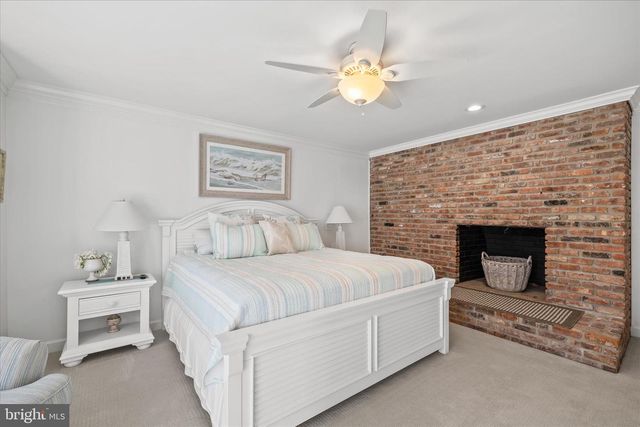 18 MALLARD DR E, Ocean Pines, MD 21811