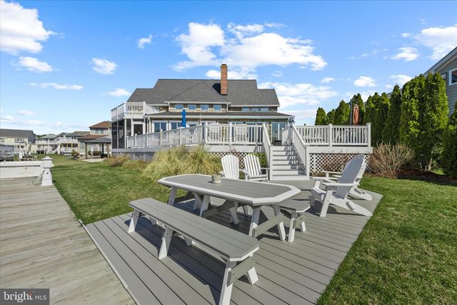 18 MALLARD DR E, Ocean Pines, MD 21811