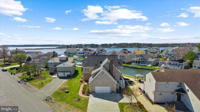 18 MALLARD DR E, Ocean Pines, MD 21811