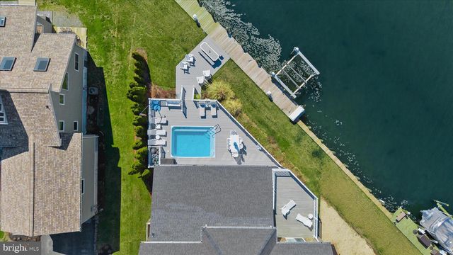 18 MALLARD DR E, Ocean Pines, MD 21811