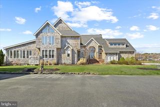 18 MALLARD DR E, Ocean Pines, MD 21811