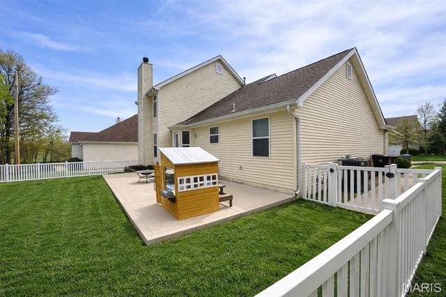 431 Scenic Drive, St Peters, MO 63376