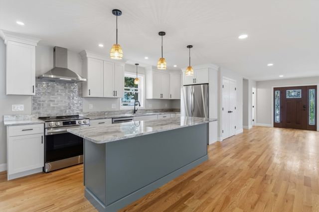81 Derby Road, Revere, MA 02151