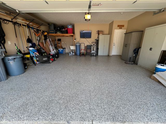 15504 Landsbrook Run E, Noblesville, IN 46060