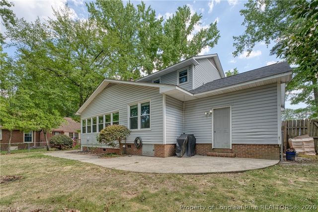 5704 Danville Drive, Fayetteville, NC 28311